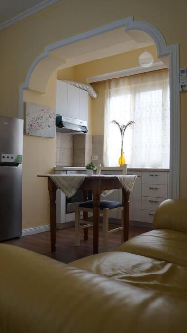 טיראנה Alle'S M Shyri Studio Apartment מראה חיצוני תמונה